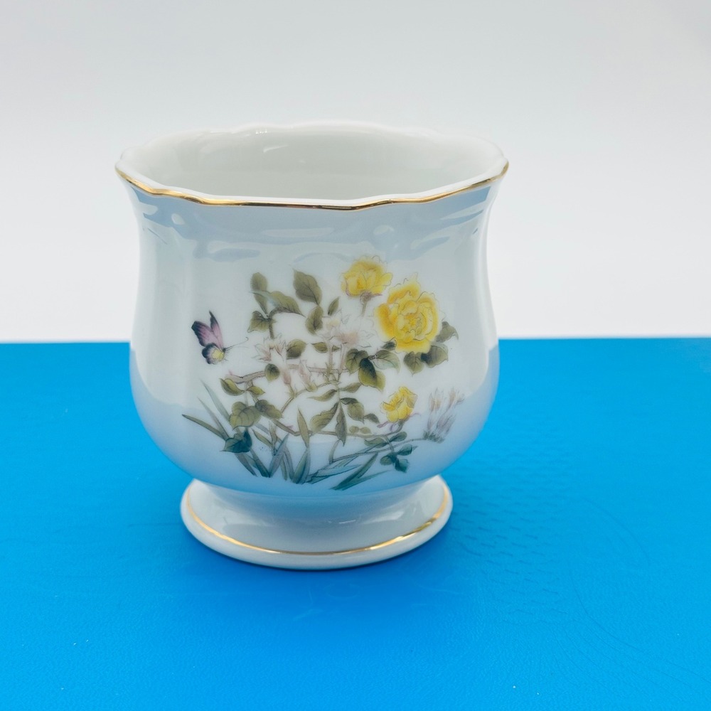 Vintage Takahashi San Francisco Porcelain Yellow Rose Butterfly Mini Vase Japan